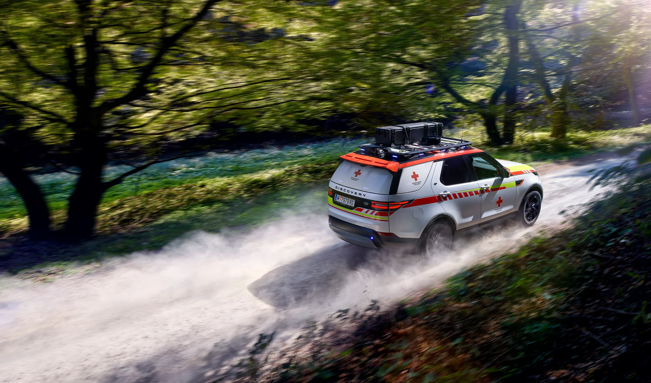 Vehicle rear in motion — Project Hero